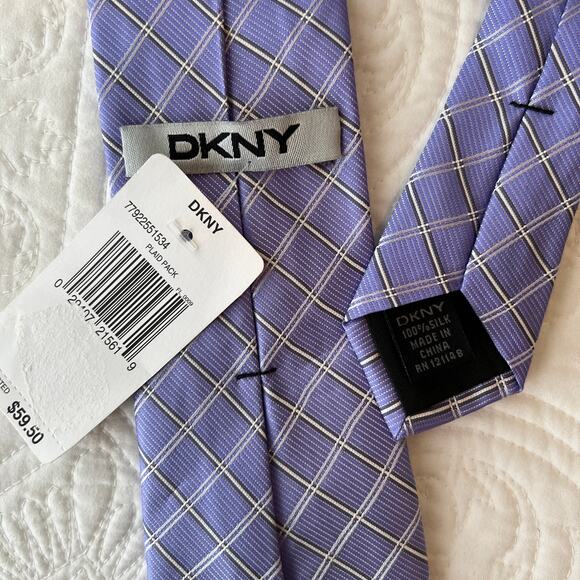 DKNY Lavender Purple Silk Tie Grid Design NWT - Picture 3 of 3